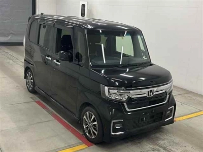HONDA N BOX CUSTOM