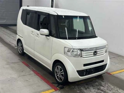 HONDA N BOX +