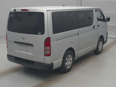 TOYOTA REGIUS VAN