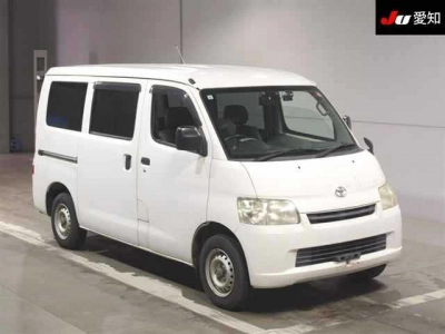 TOYOTA TOWN ACE VAN