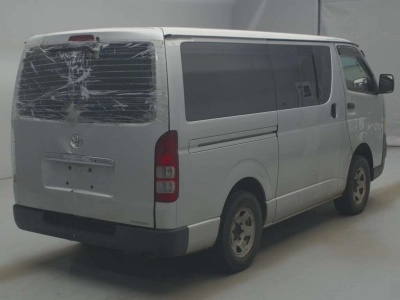TOYOTA REGIUS VAN