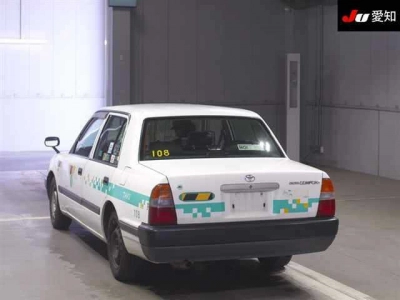 TOYOTA CROWN COMFORT