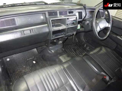 TOYOTA CROWN COMFORT