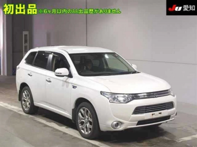 MITSUBISHI OUTLANDER PHEV