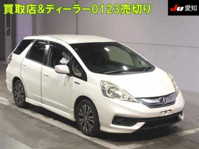 HONDA FIT SHUTTLE