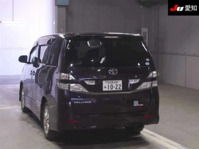TOYOTA VELLFIRE