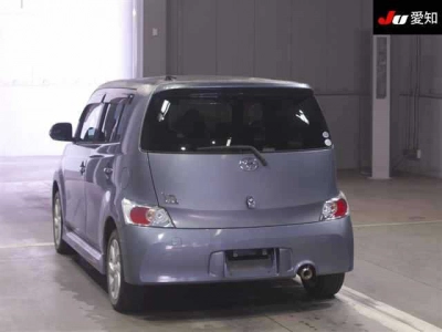 TOYOTA BB