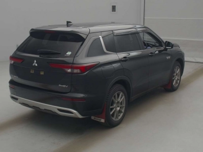 MITSUBISHI OUTLANDER PHEV