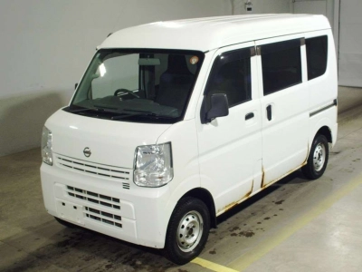 NISSAN NV100 CLIPPER