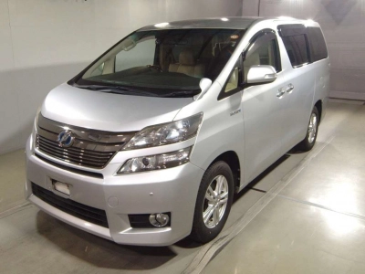 TOYOTA VELLFIRE HYBRID