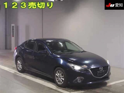 MAZDA AXELA HYBRID