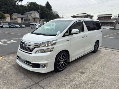 TOYOTA VELLFIRE HYBRID
