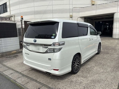 TOYOTA VELLFIRE HYBRID