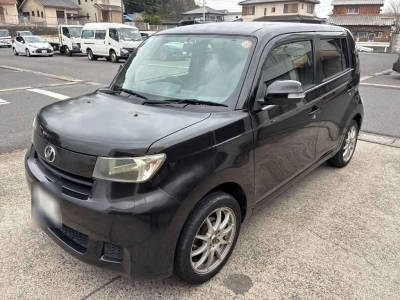 TOYOTA BB
