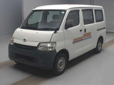 TOYOTA LITE ACE VAN