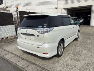 TOYOTA ESTIMA HYBRID