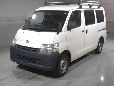 TOYOTA TOWN ACE VAN