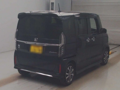 HONDA N BOX CUSTOM