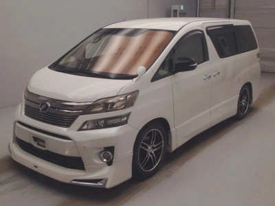 TOYOTA VELLFIRE