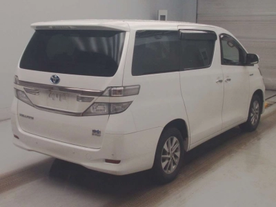 TOYOTA VELLFIRE HYBRID