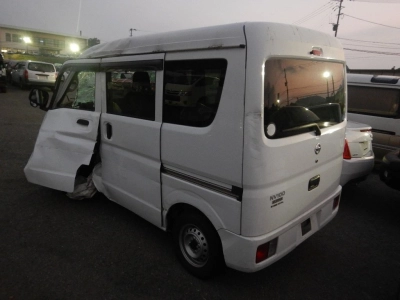 NISSAN NV100 CLIPPER