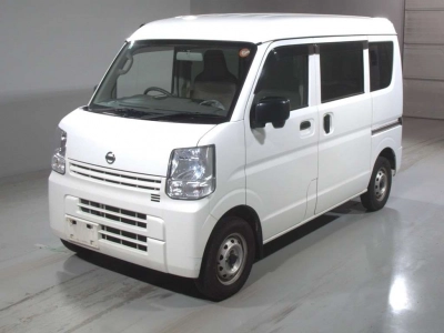 NISSAN NV100 CLIPPER