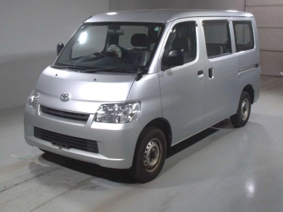 TOYOTA LITE ACE VAN