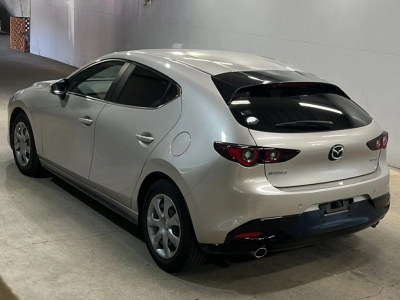 MAZDA MAZDA3 FASTBACK