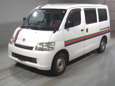 TOYOTA LITE ACE VAN