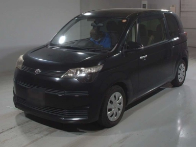 TOYOTA SPADE