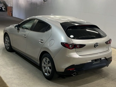 MAZDA MAZDA3 FASTBACK