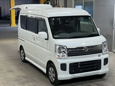 NISSAN NV100 CLIPPER RIO