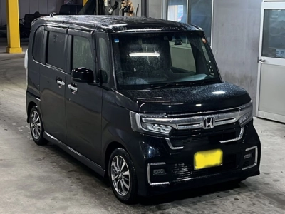 HONDA N BOX CUSTOM