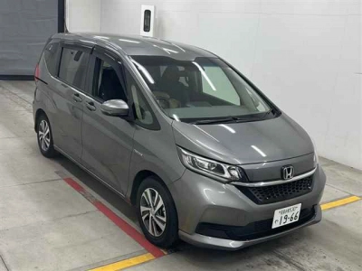 HONDA FREED+