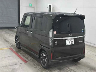 HONDA N BOX CUSTOM