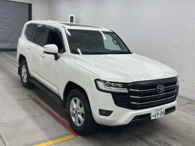 TOYOTA LAND CRUISER