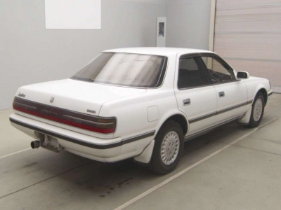 TOYOTA CRESTA