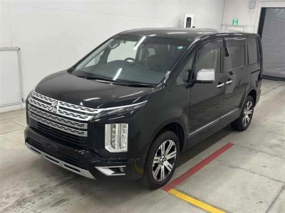 MITSUBISHI DELICA D:5