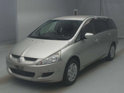 MITSUBISHI GRANDIS