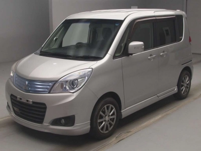 MITSUBISHI DELICA D:2