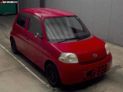DAIHATSU ESSE