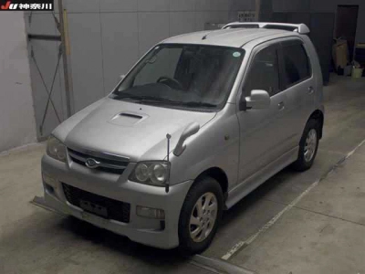 DAIHATSU TERIOS KID