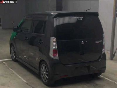 SUZUKI WAGON R STINGRAY
