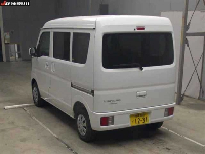 MITSUBISHI MINICAB