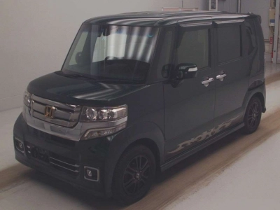 HONDA N BOX CUSTOM