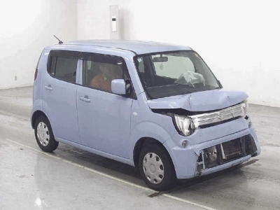 SUZUKI MRWAGON