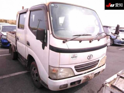 TOYOTA DYNA TRUCK