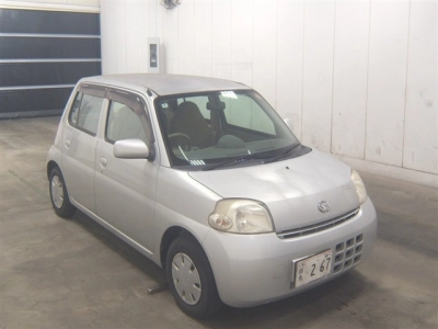 DAIHATSU ESSE