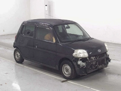 DAIHATSU ESSE