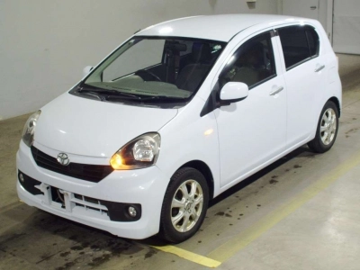 TOYOTA PIXIS EPOCH